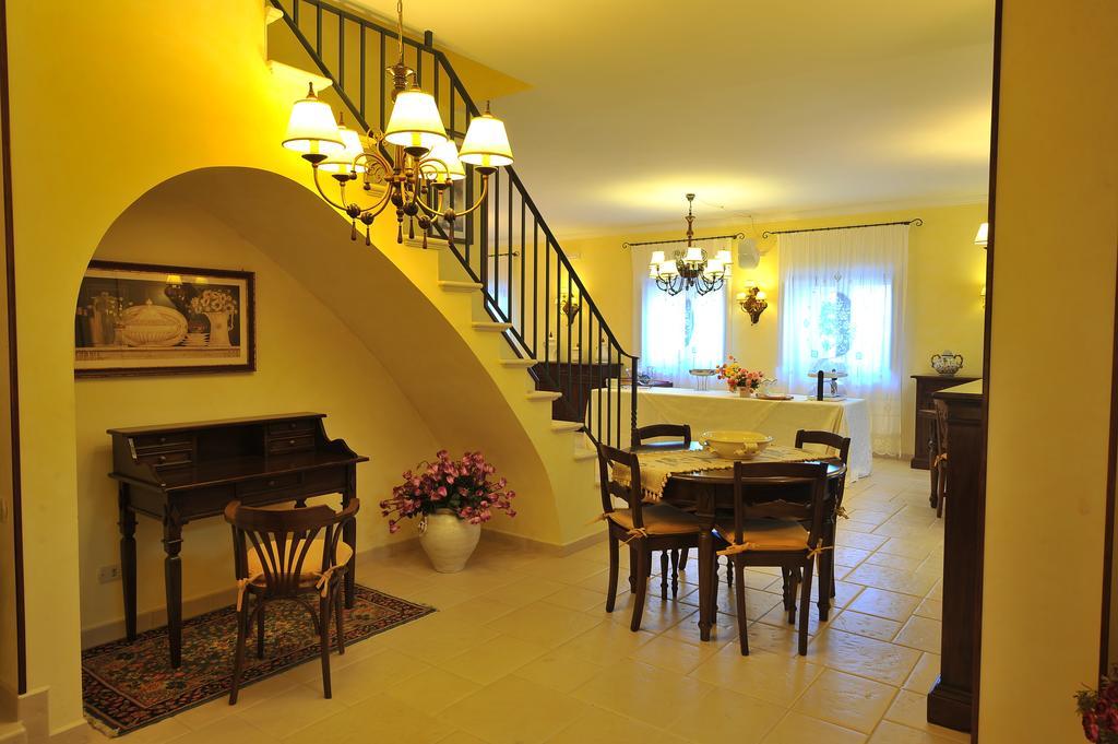 Relais Casabella Guest House Martina Franca Eksteriør bilde