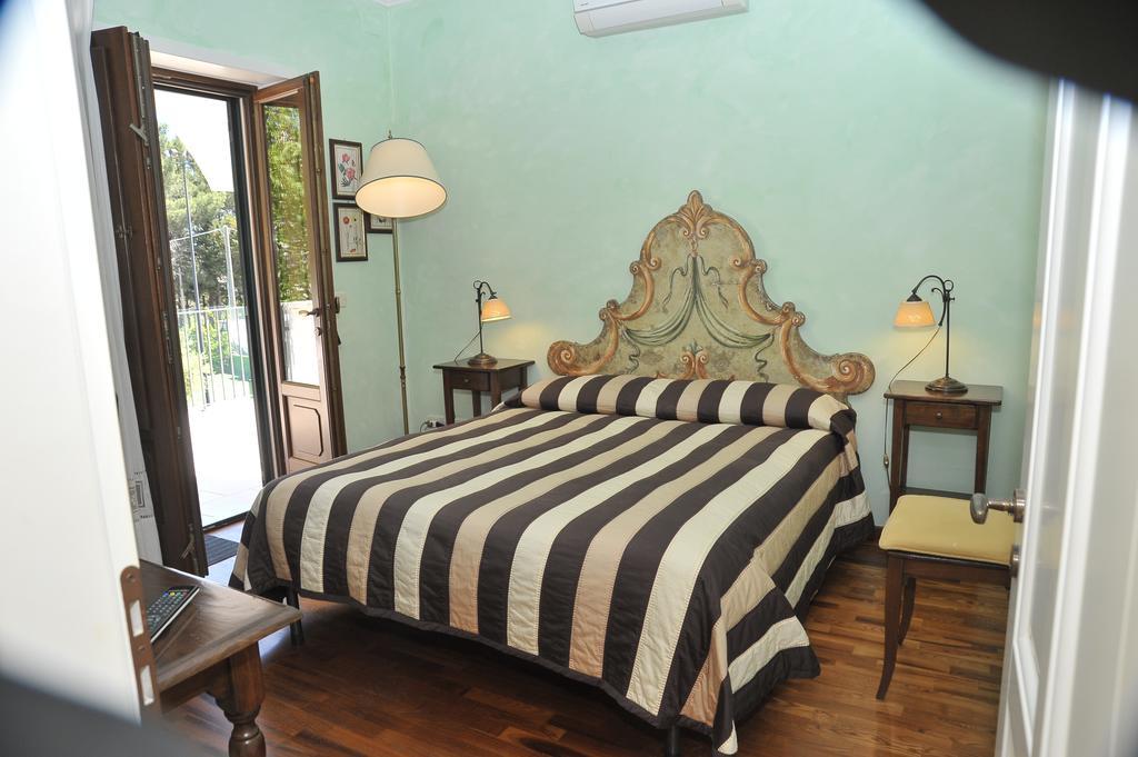 Relais Casabella Guest House Martina Franca Eksteriør bilde